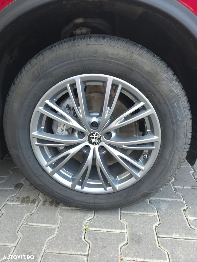 Alfa Romeo Stelvio 2.0 Turbo AWD AT8 Super - 14