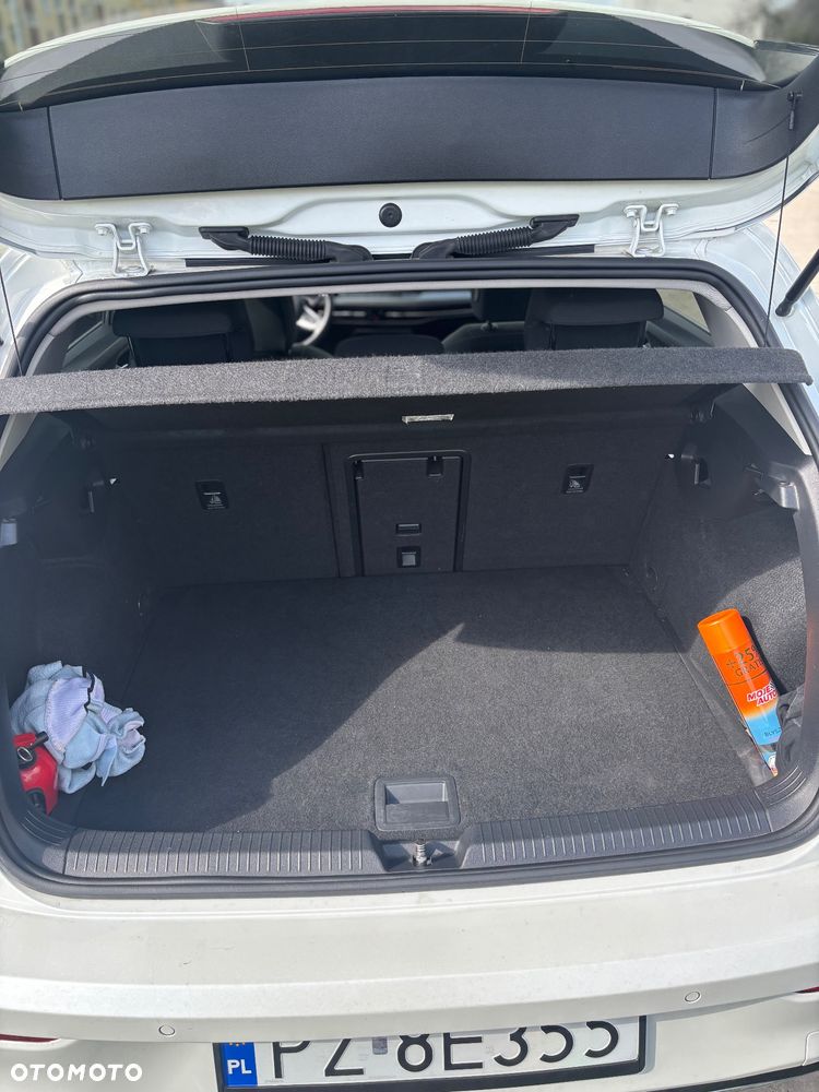 Volkswagen Golf 2.0 TDI SCR DSG Style - 13