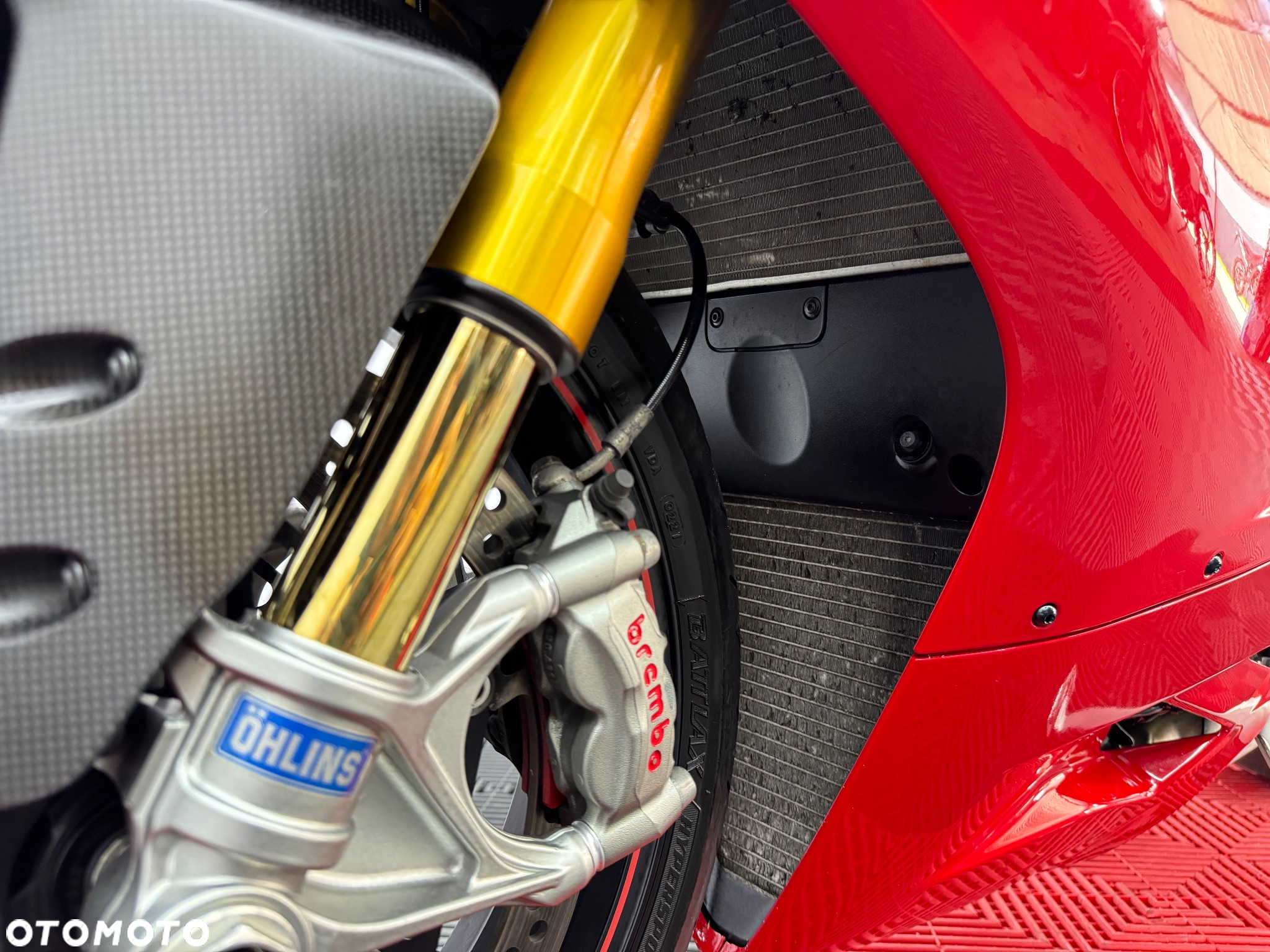 Ducati 1199 Panigale - 24