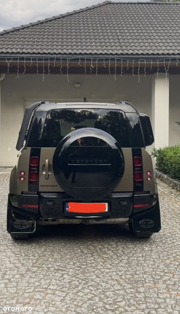 Land Rover Defender 3.0 D300 mHEV X-Dynamic HSE - 2
