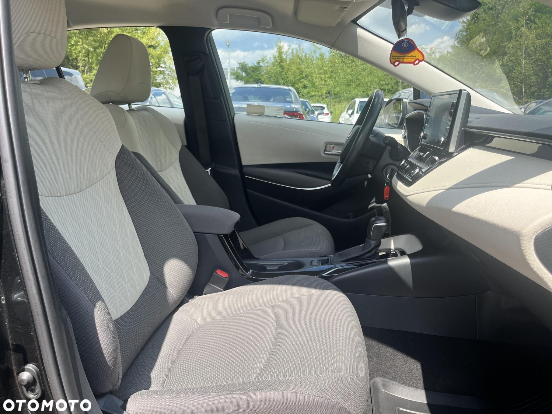 Toyota Corolla 1.6 Comfort MS - 23