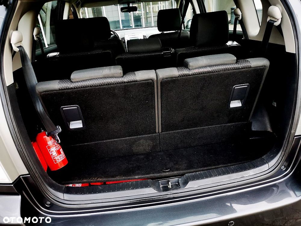 Toyota Corolla Verso 1.8 Edition - 9