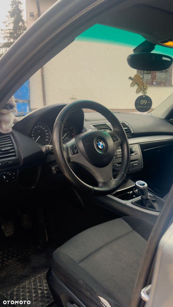 BMW Seria 1 120d - 6