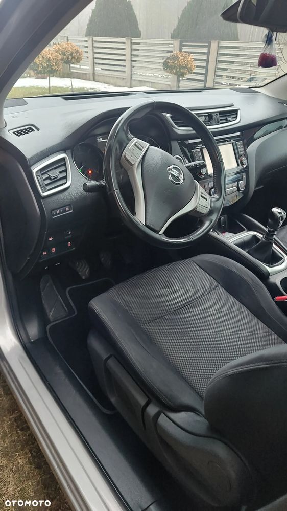 Nissan Qashqai 1.6 dCi DPF tekna - 5