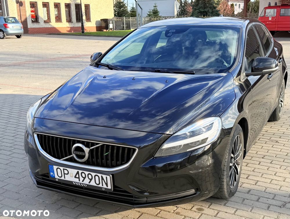 Volvo V40 D3 Drive-E SCR Momentum - 1