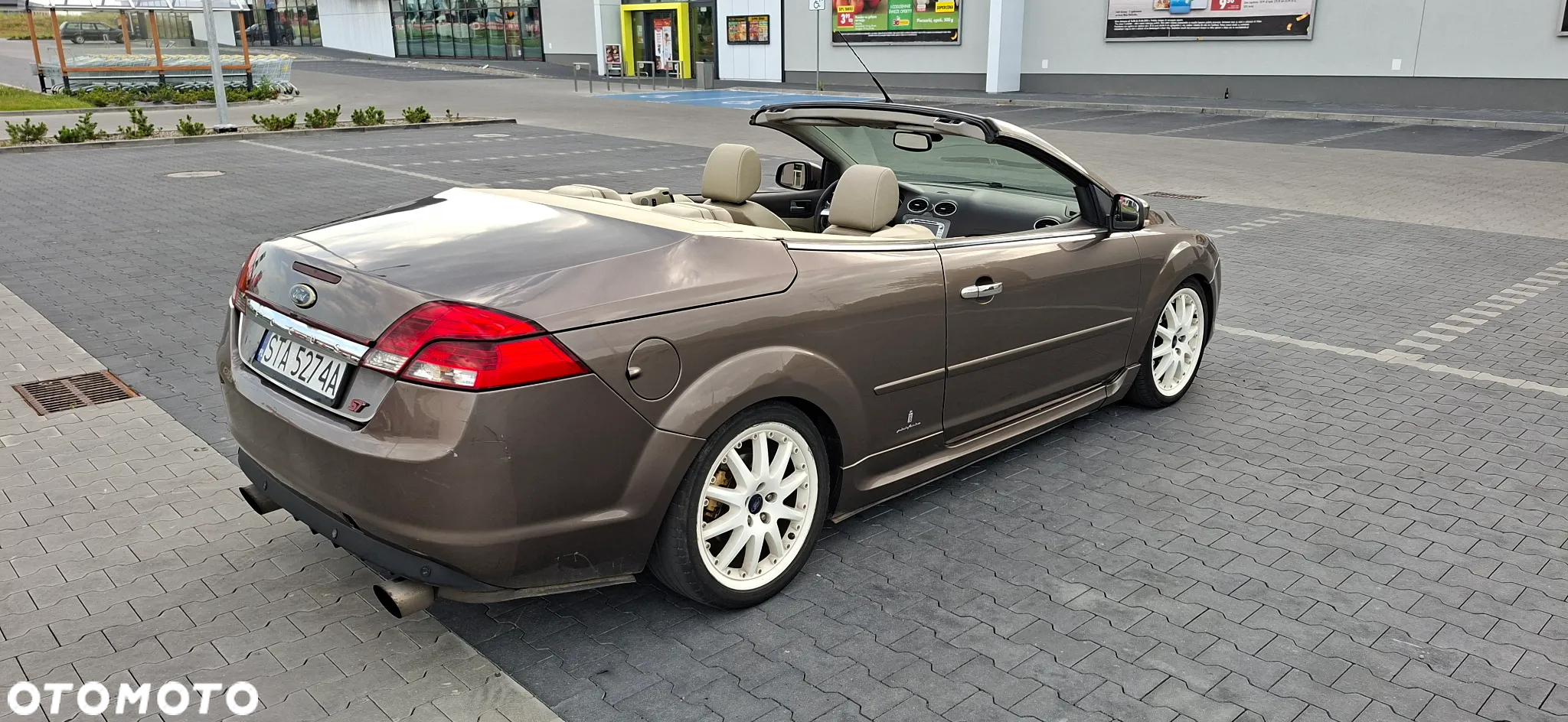 Ford Focus Coupe-Cabriolet 2.0 TDCi DPF Titanium - 4