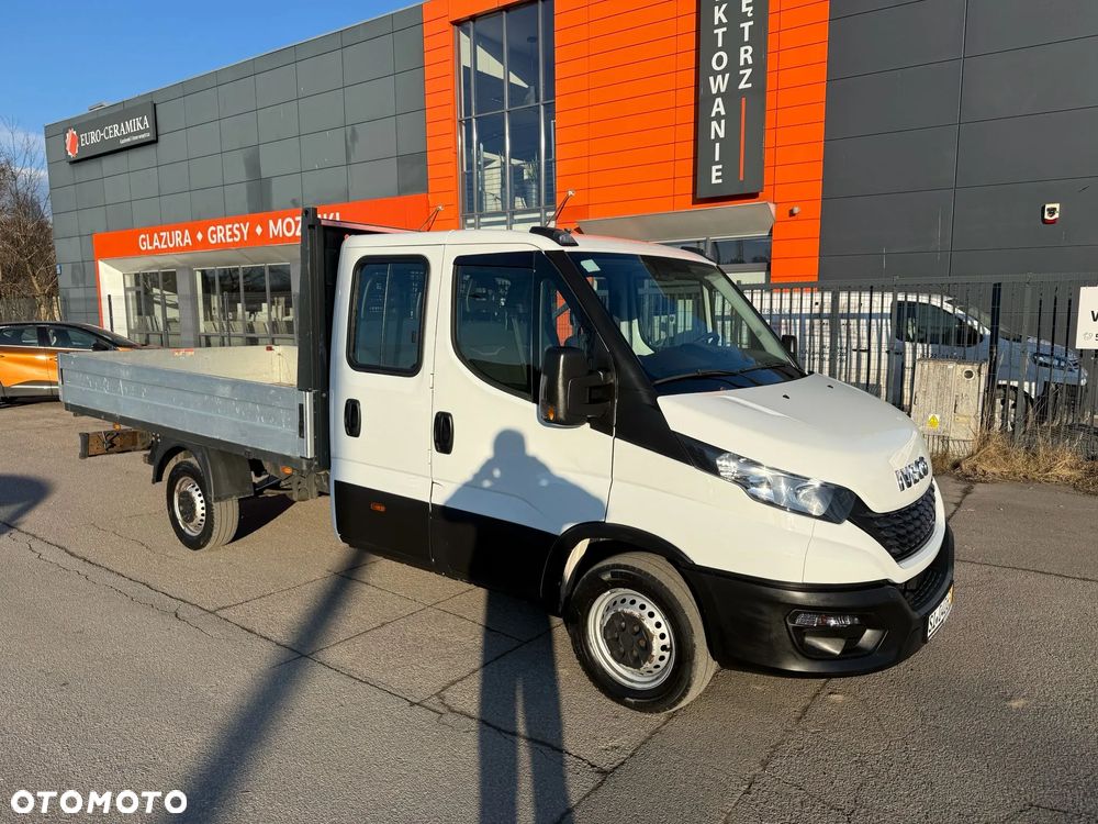 Iveco Daily 35S180, 3.0 180KM, Doka 7os., Niski przebieg, Bardzo zadbany - 9