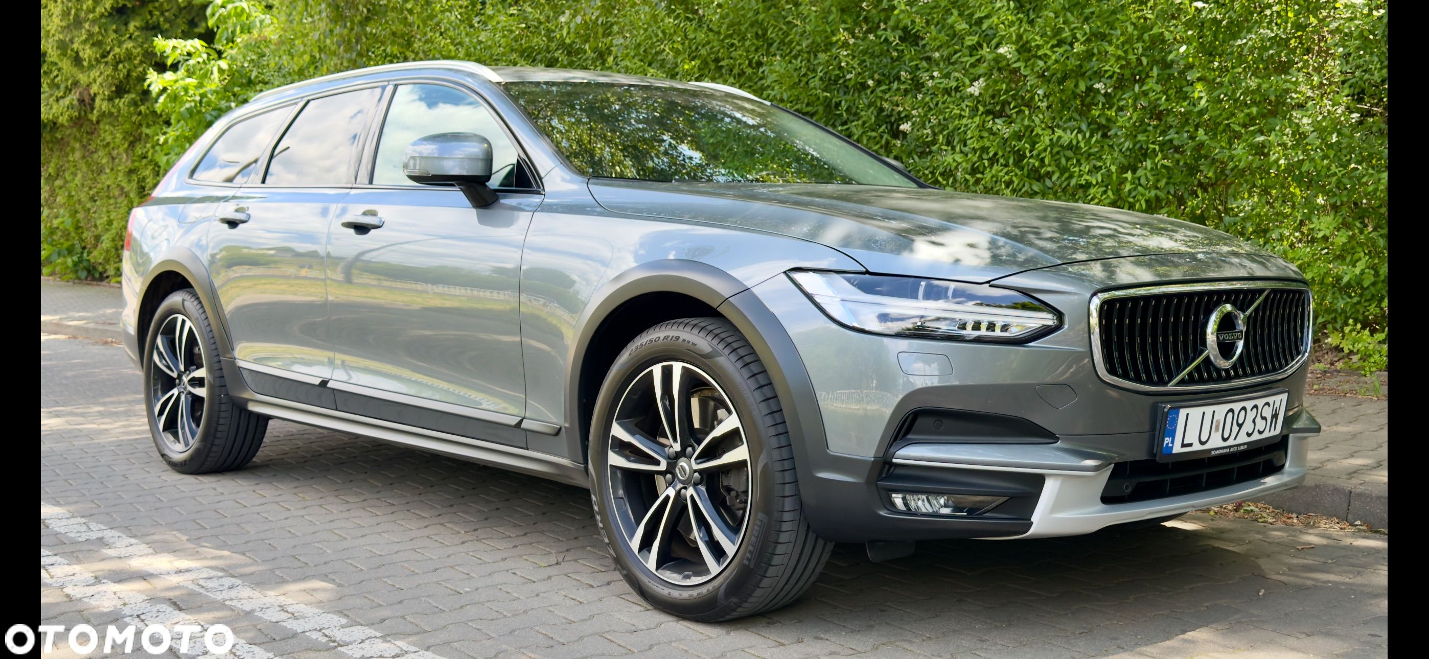 Volvo V90 D5 AWD Geartronic Inscription - 1