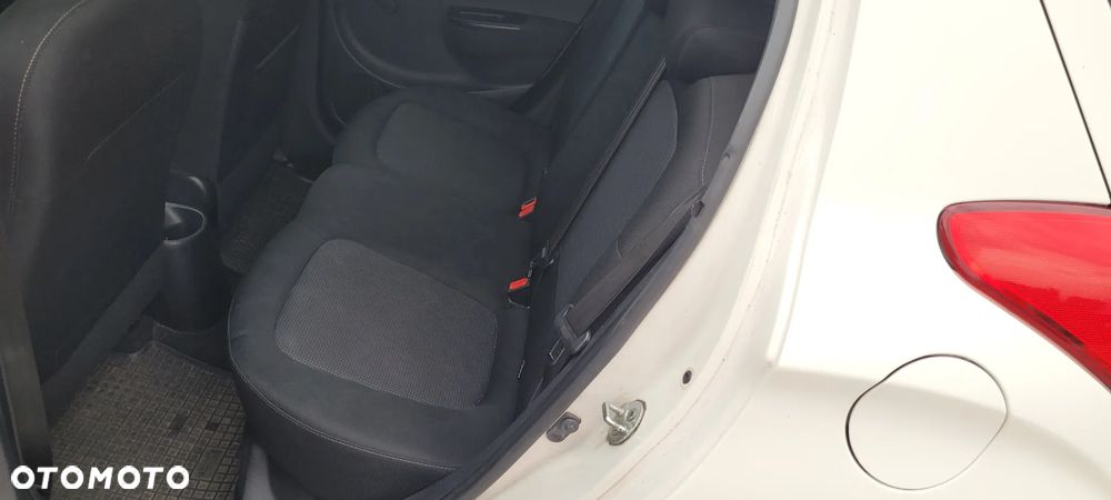 Hyundai i20 1.1 CRDi Style - 17