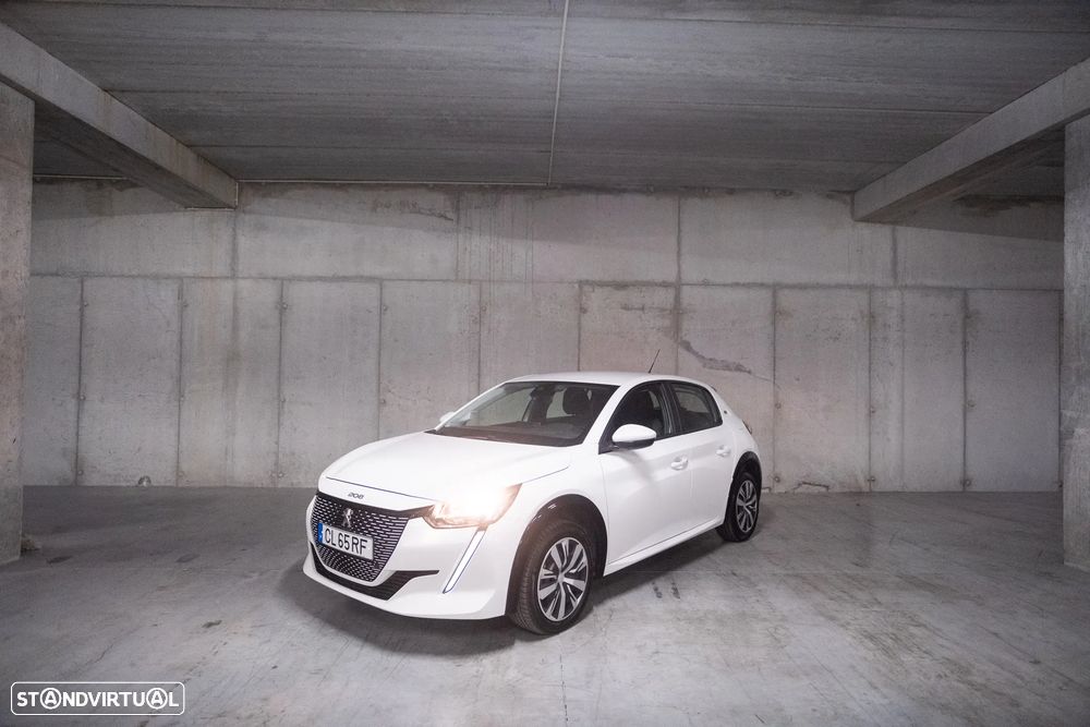 Peugeot e-208 Allure - 2