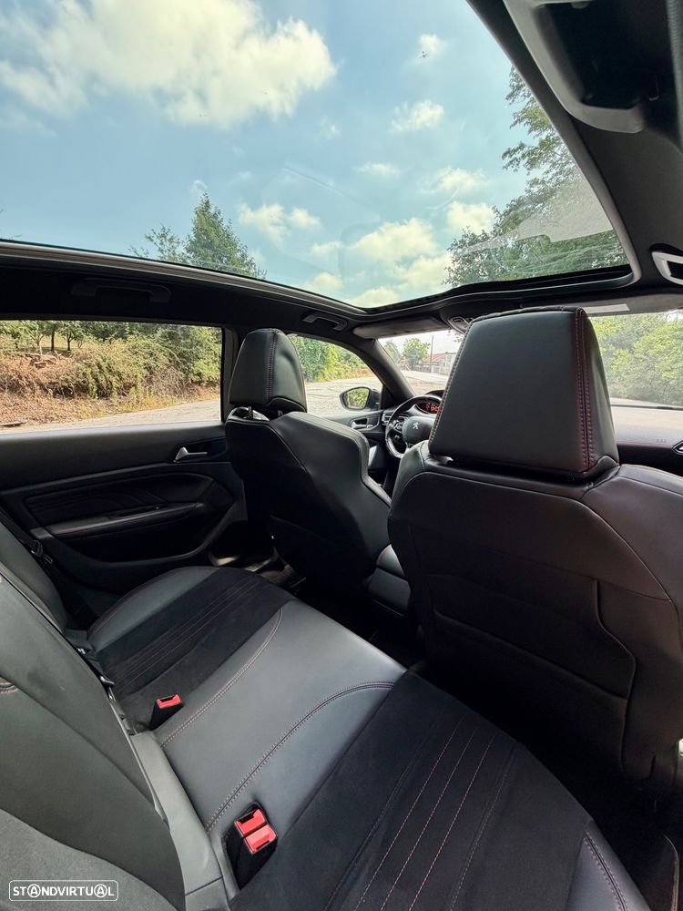 Peugeot 308 1.6 e-THP GTi - 11