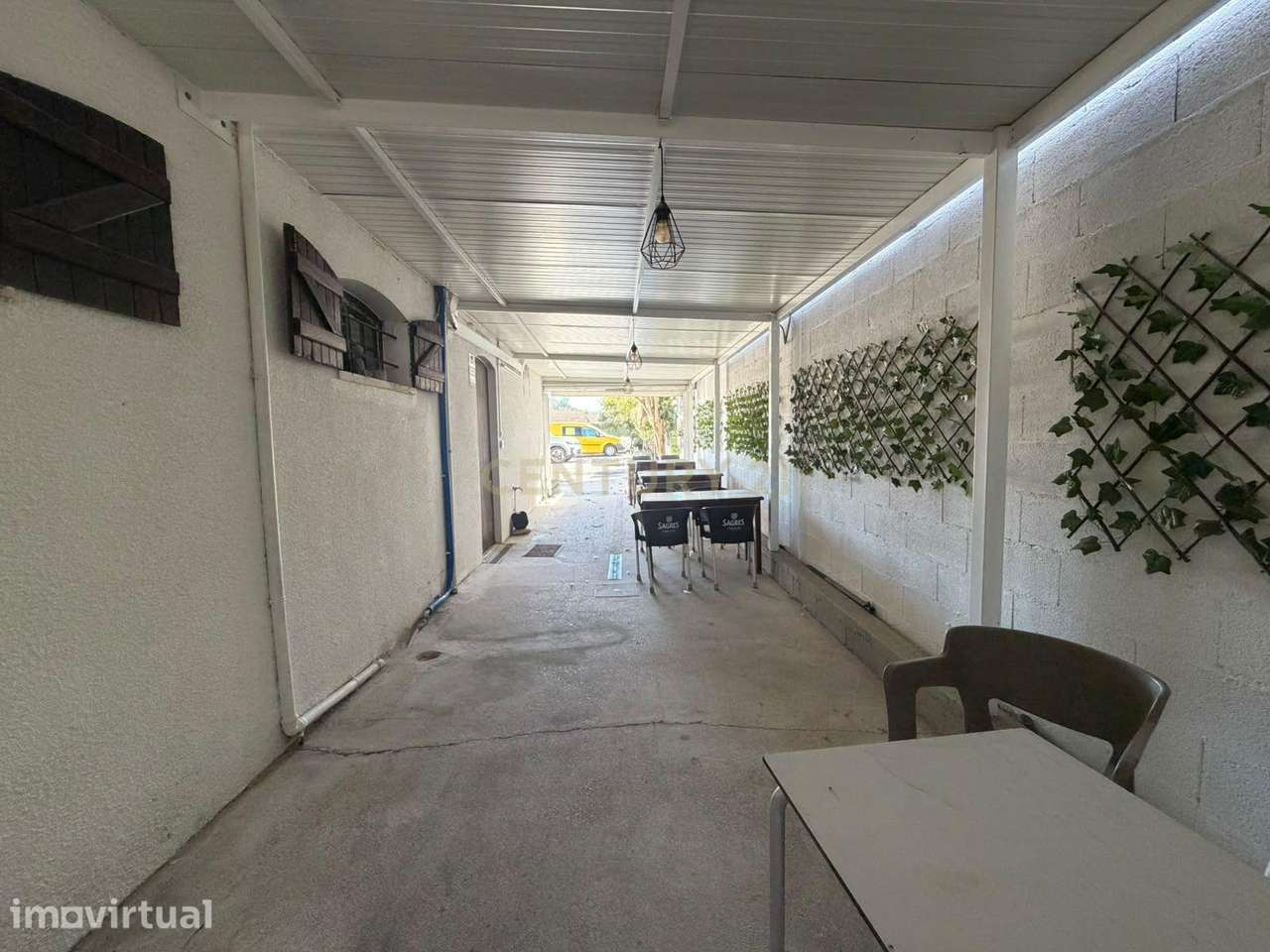 Prédio com Comércio, Habitação T3 e T1 Novo | Pombal - Grande imagem: 4/20