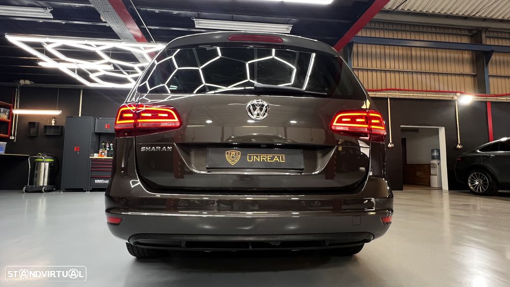 VW Sharan 2.0 TDI Blue Highline DSG - 5