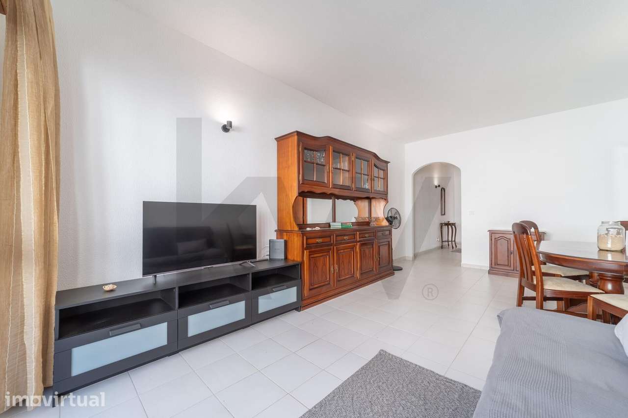 Apartamento T1 com 64 m2 no centro de Albufeira