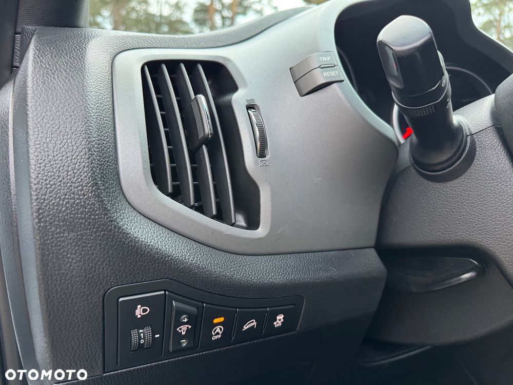 Kia Sportage 1.7 CRDI 2WD Spirit - 22