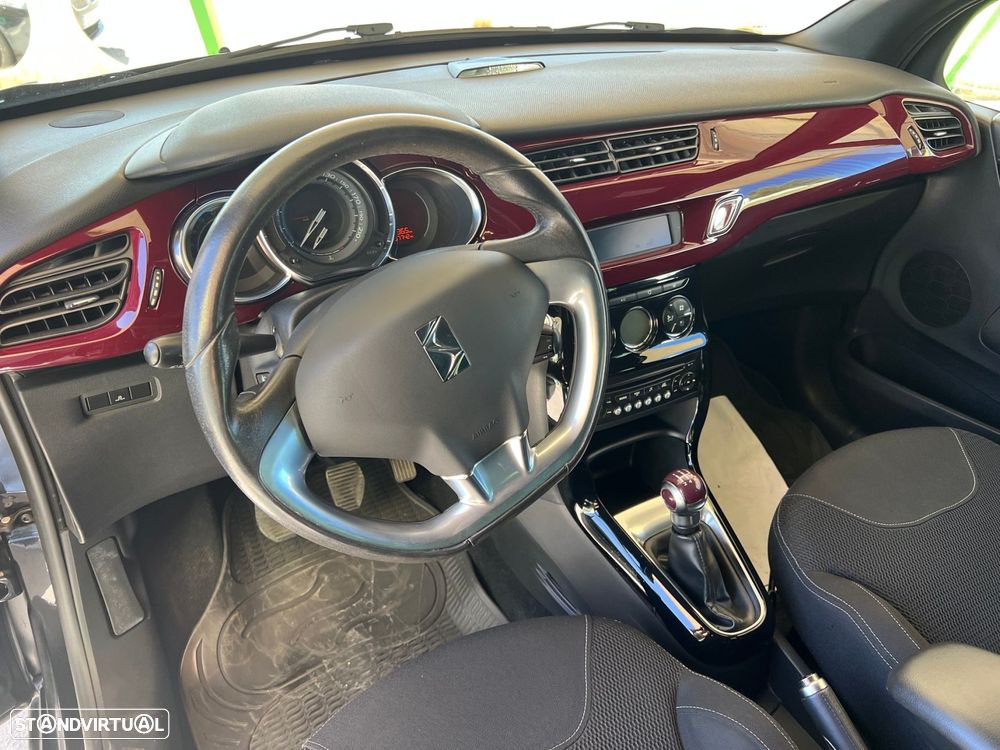 Citroën DS3 1.6 VTi So Chic - 16