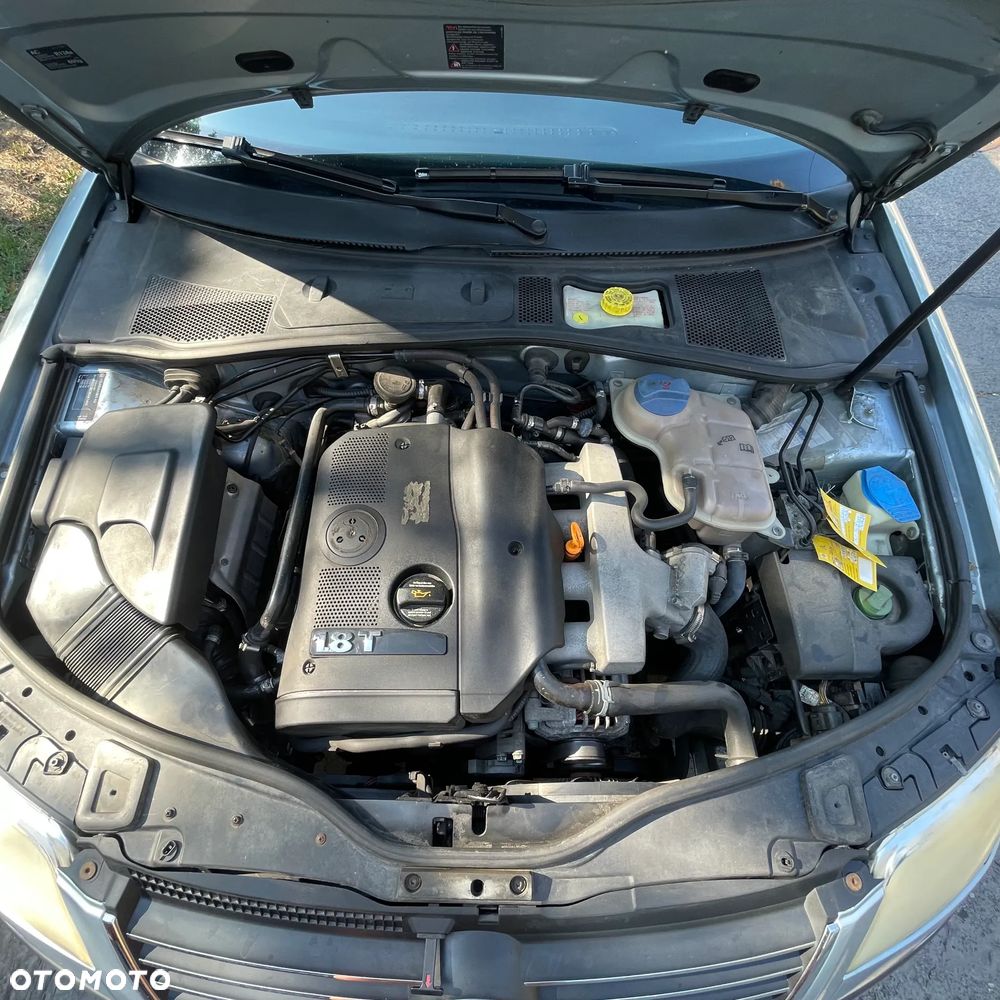 Volkswagen Passat 1.8T Comfortline - 29