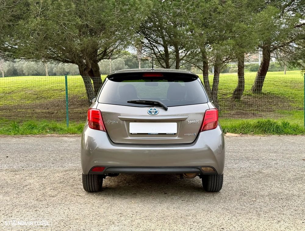 Toyota Yaris 1.5 HSD Square Collec.Bronze - 9