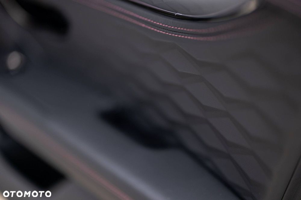 Bentley Flying Spur - 15