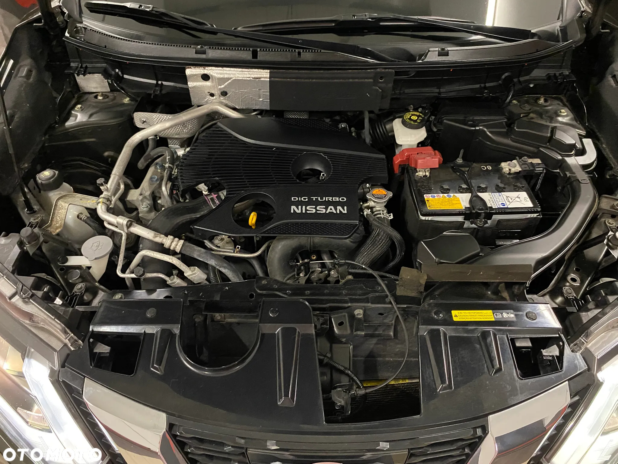Nissan X-Trail 1.6 DIG-T Tekna 2WD 7os - 21