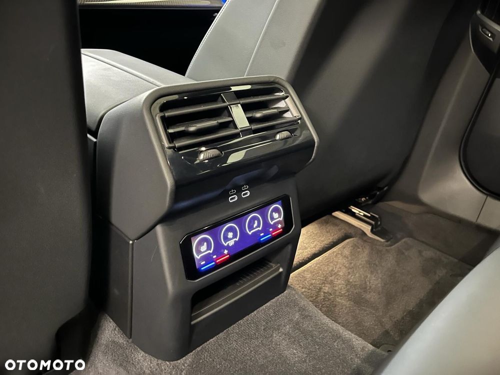 BMW Seria 5 - 34