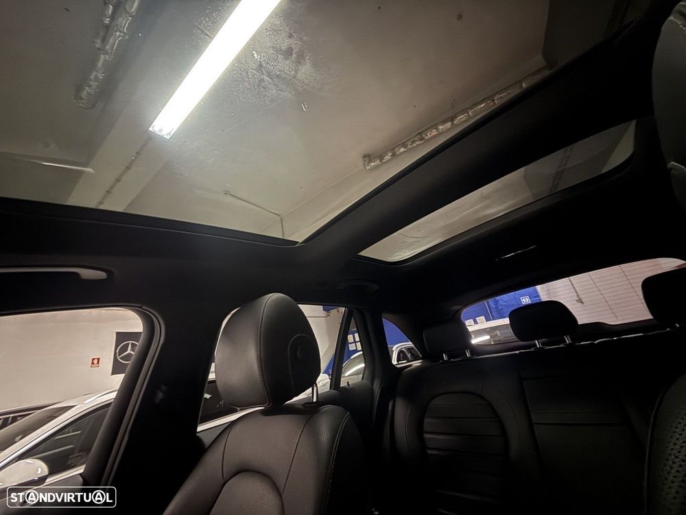 Mercedes-Benz GLC 250 d 4Matic 9G-TRONIC AMG Line - 24