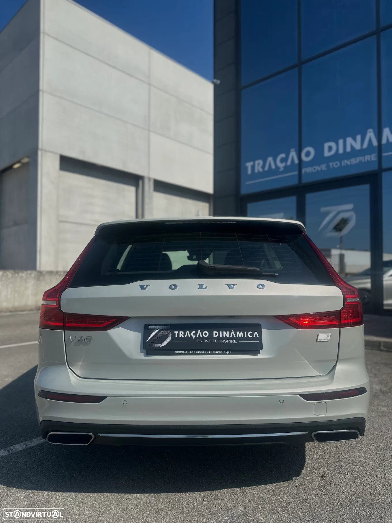 Volvo V60 2.0 T6 AWD TE Inscription Expression - 10