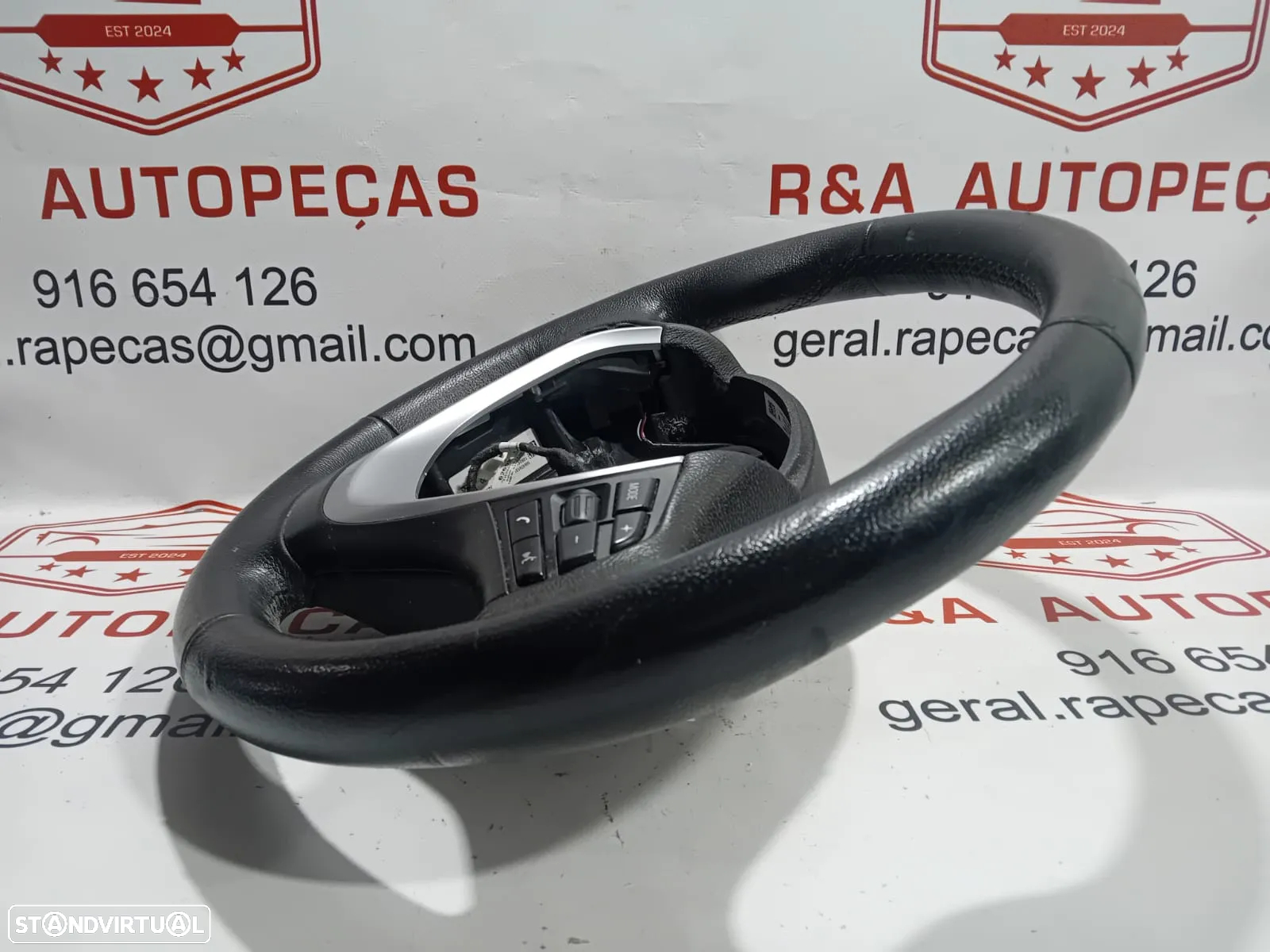 Volante Sem Airbag BMW Série 1 / 3 F20 F21 F30 F31 com Cromado Original - 5
