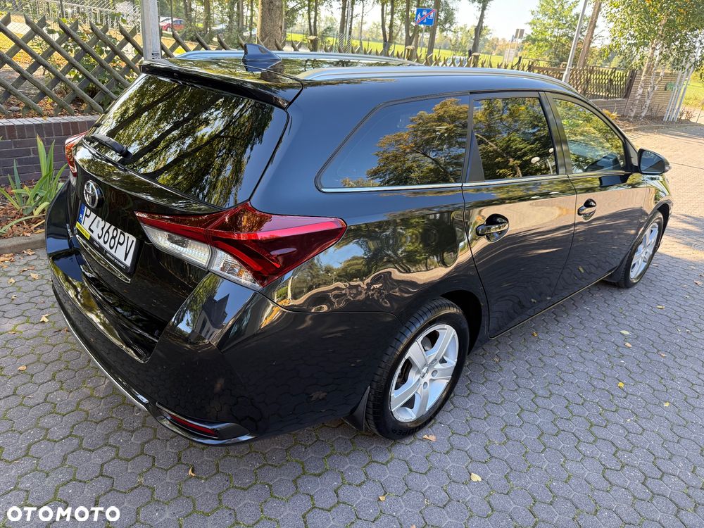 Toyota Auris - 20
