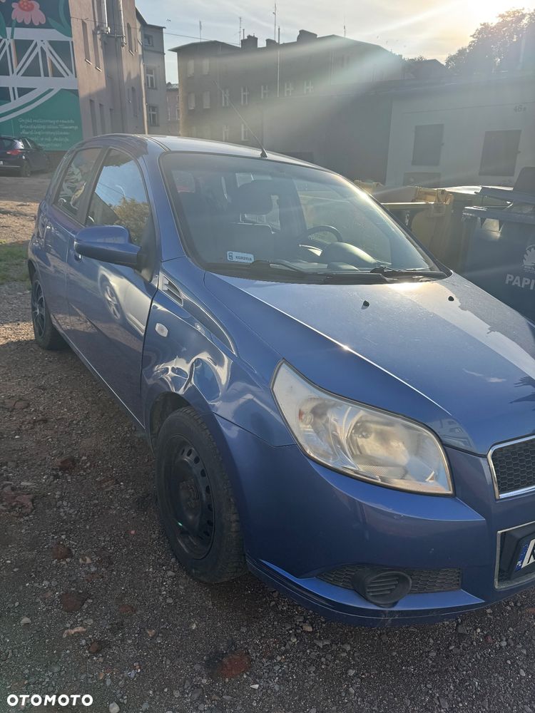 Chevrolet Aveo 1.2 16V Base - 9