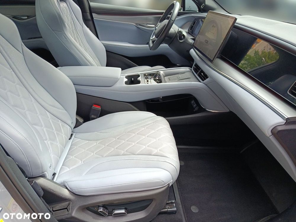 BYD Sealion 7 - 19