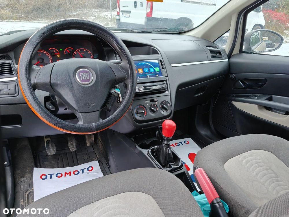 Fiat Linea 1.4 Active - 8