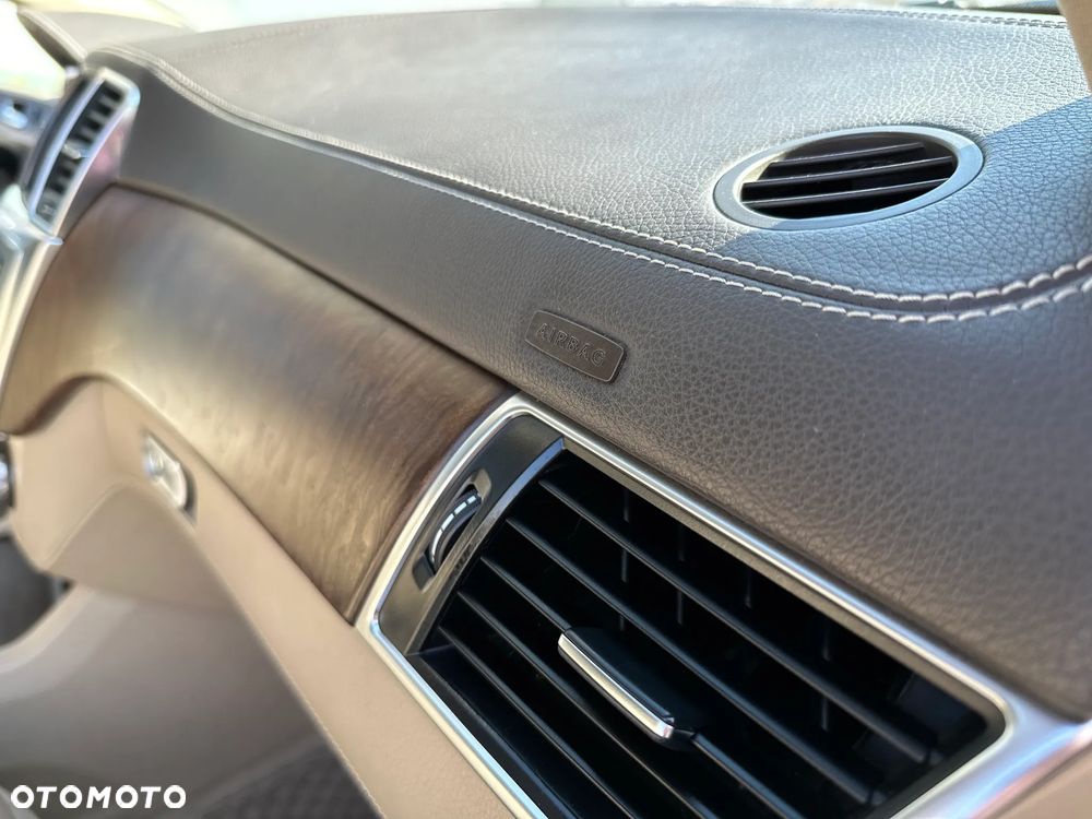 Mercedes-Benz GL - 21