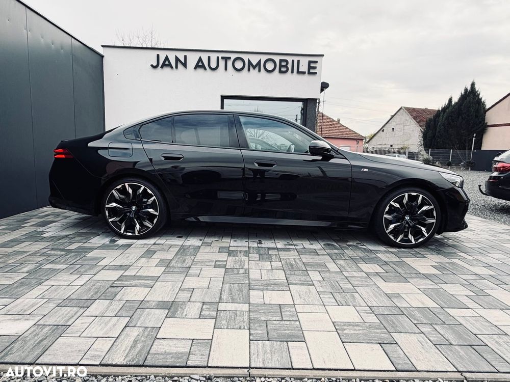 BMW Seria 5 520d AT MHEV - 6