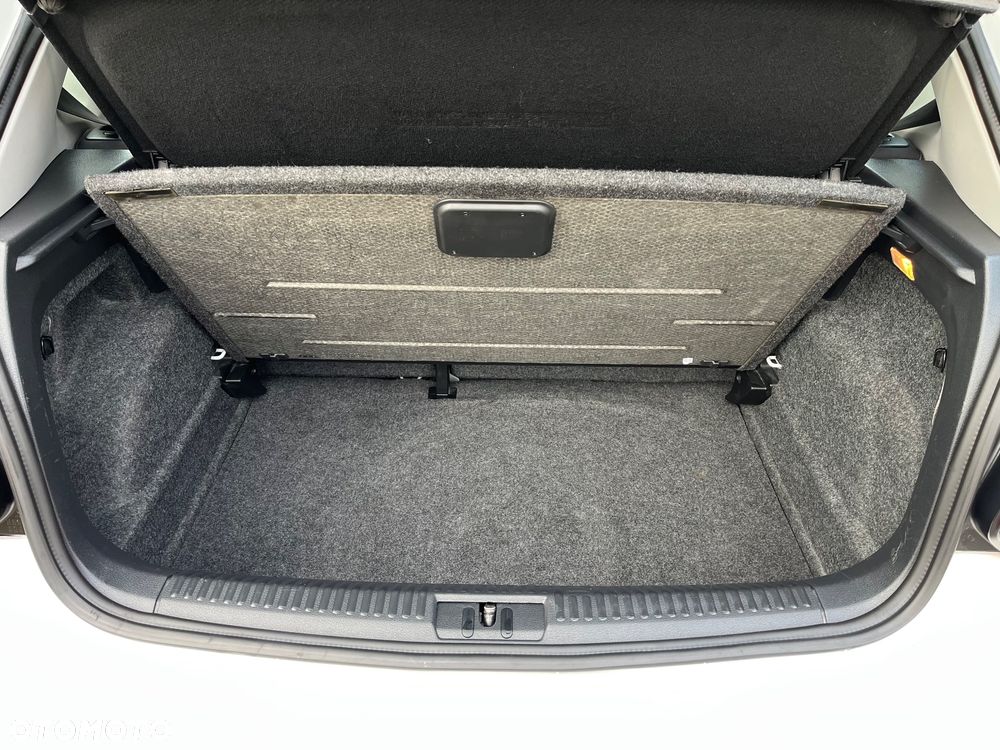 Volkswagen Polo 1.0 TSI (Blue Motion Technology) Cross - 34