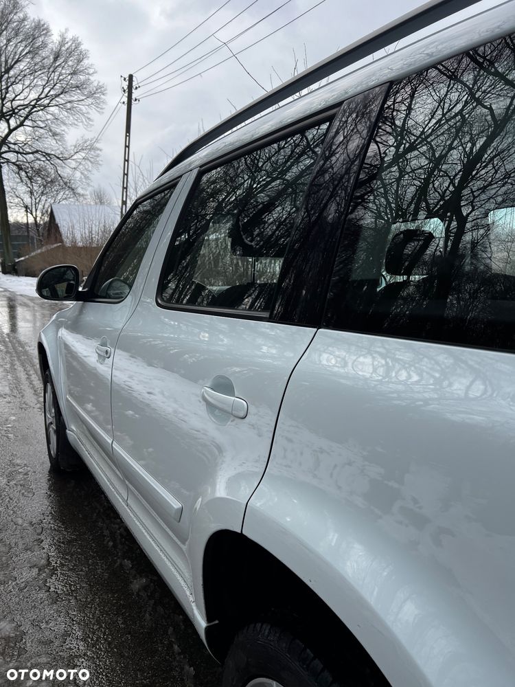 Skoda Yeti 2.0 TDI SCR 4x2 Ambition - 20