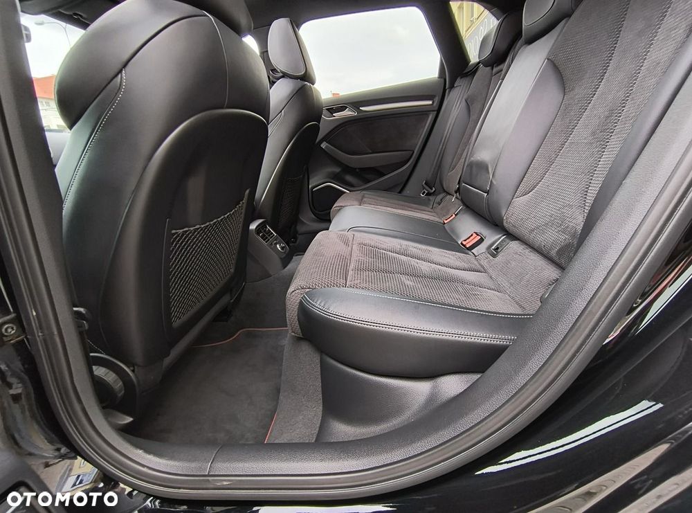 Audi S3 Sportback - 16