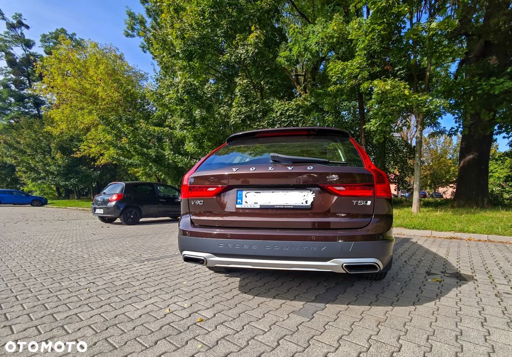 Volvo V90 - 8