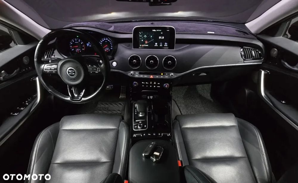 Kia Stinger 2.0 T-GDI GT Line - 8