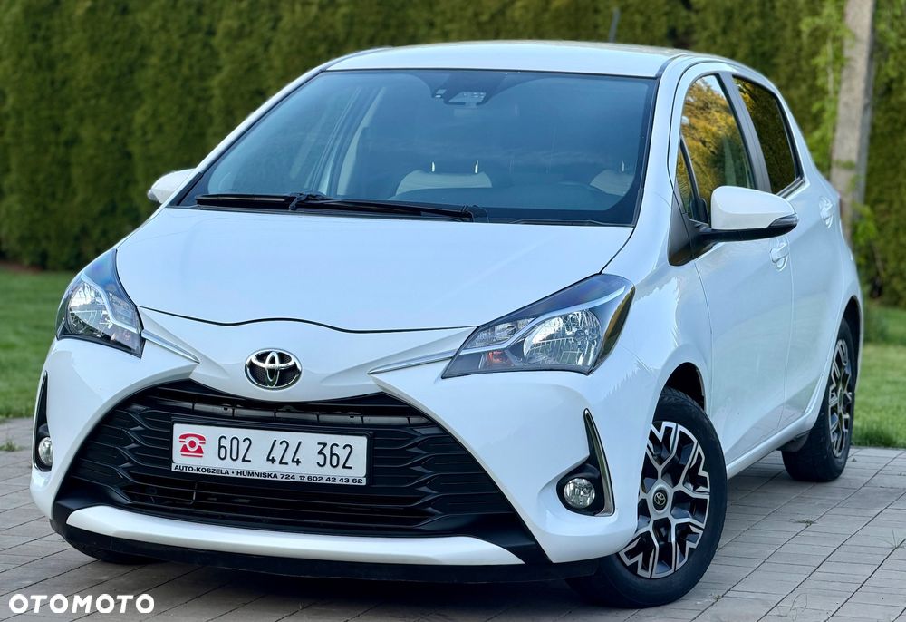 Toyota Yaris 1.5 Dynamic - 1