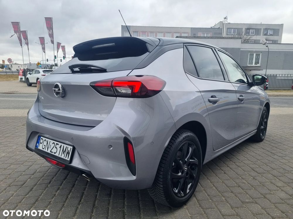 Opel Corsa 1.2 Direct Injection Turbo GS - 2