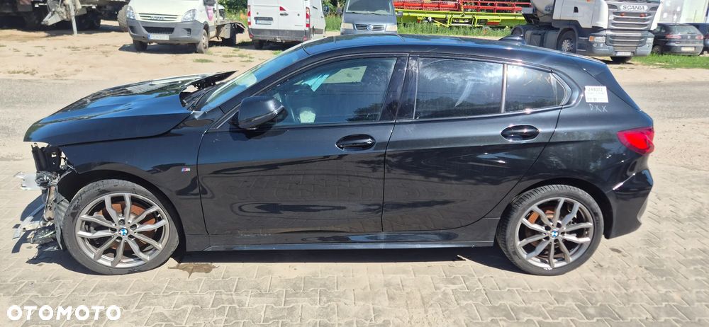 BMW Seria 1 120d M Sport - 4