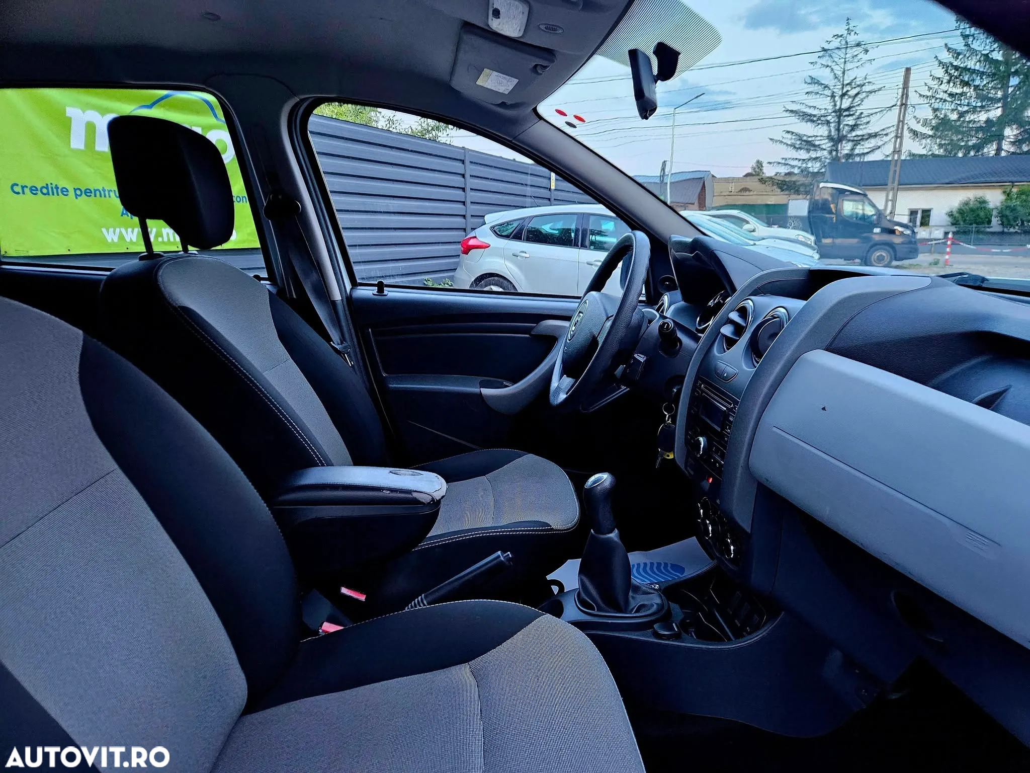 Dacia Duster 1.6 4x2 Ambiance - 5
