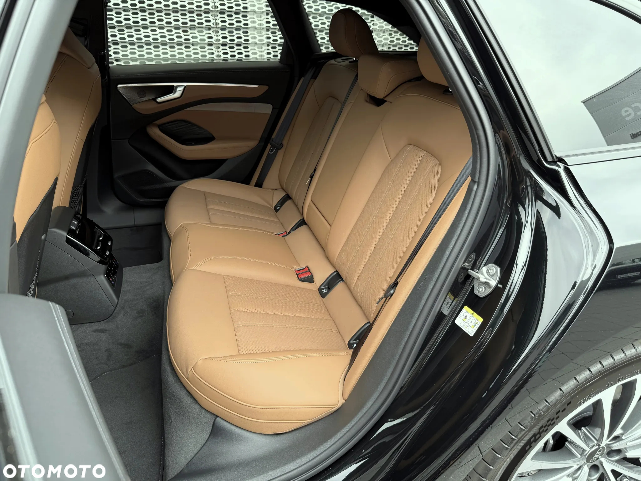 Audi A6 - 26
