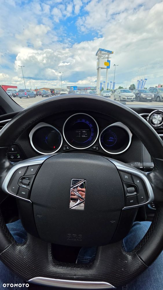 DS Automobiles DS 4 - 4