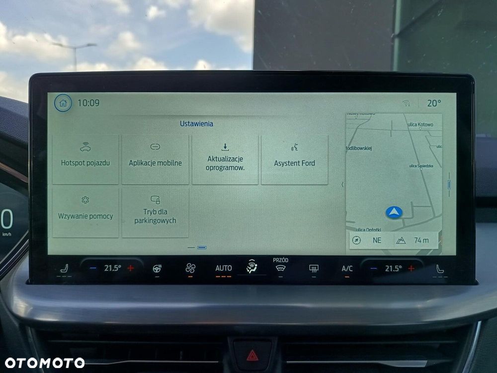 Ford Focus 1.0 EcoBoost mHEV Titanium X - 27
