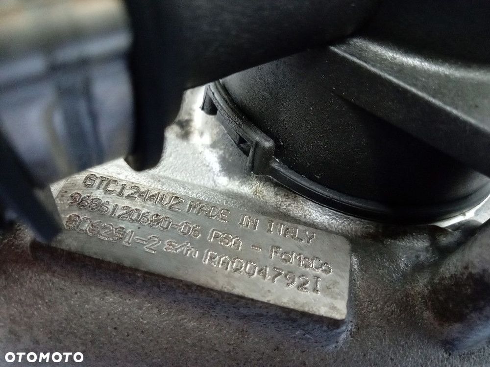 VOLVO V40 II 1.6 D TURBOSPRĘŻARKA 9696120680 - 7