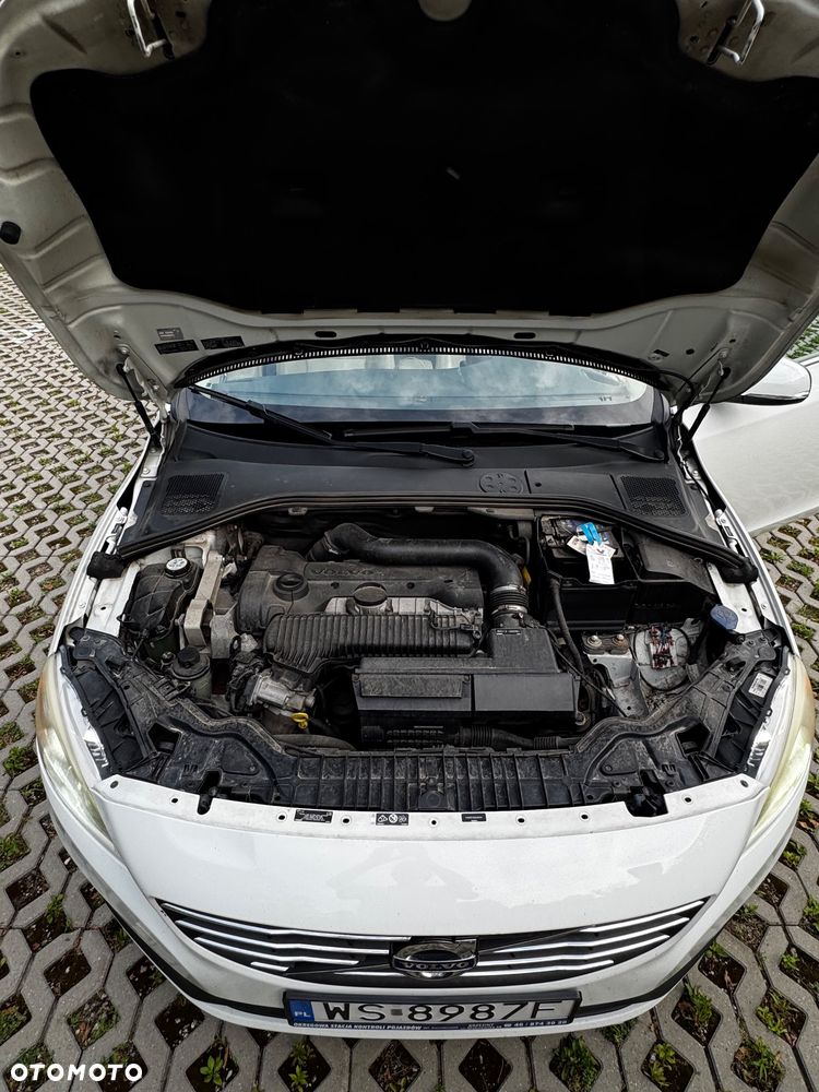 Volvo S60 - 16