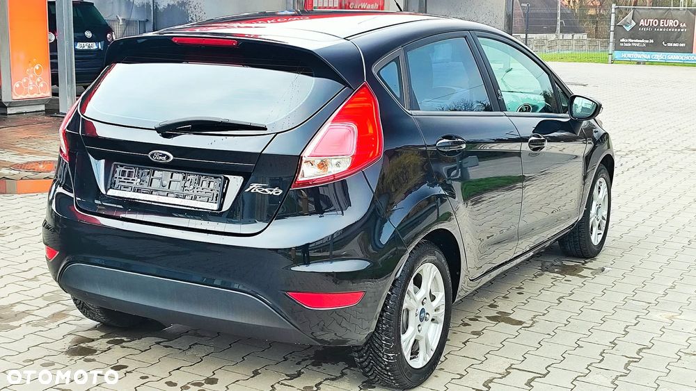 Ford Fiesta 1.25 Champions Edition - 15