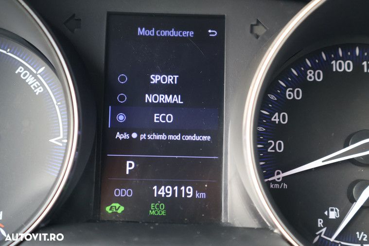 Toyota C-HR Flow - 13